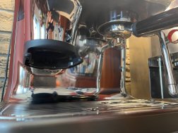 Sage Barista Touch kávégép bemutató automata tömörítő