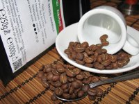 Umami Coffee Roastery Burundi Kibingo kávéteszt kávébabok
